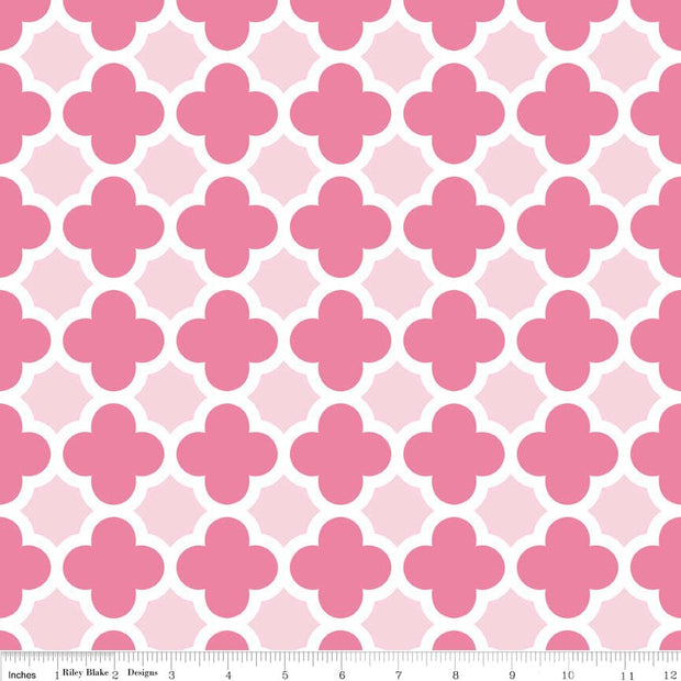 Quatrefoil Hot Pink/Baby Pink Cotton Lycra Knit Fabric by Riley Blake